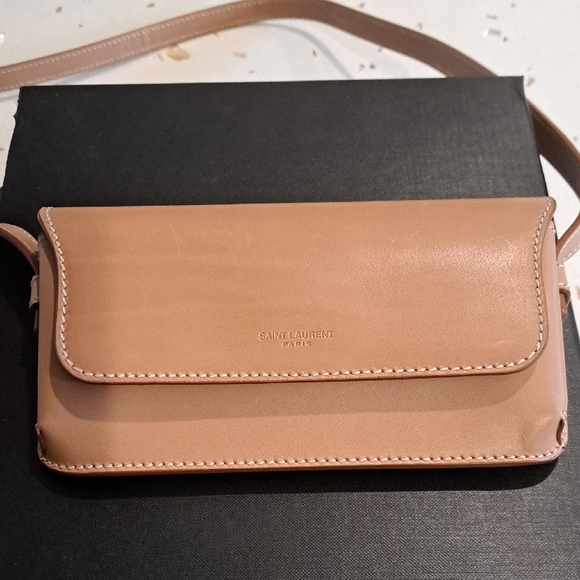 NIB Saint Laurent Camel Leather Strapped Sunglass Case - Picture 6 of 16